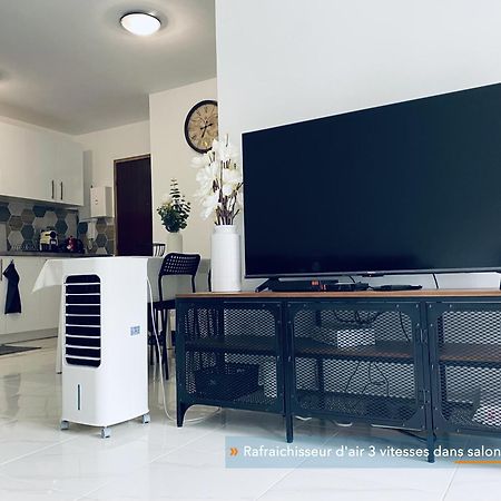 Appartement Parisien Neuf, Moderne Avec Une Grande Salon, 2 Chambres, 4 Lits, Parking Gratuit, 15Min De Paris Et 13 Min Aeroport Orly Vitry-sur-Seine Exterior foto