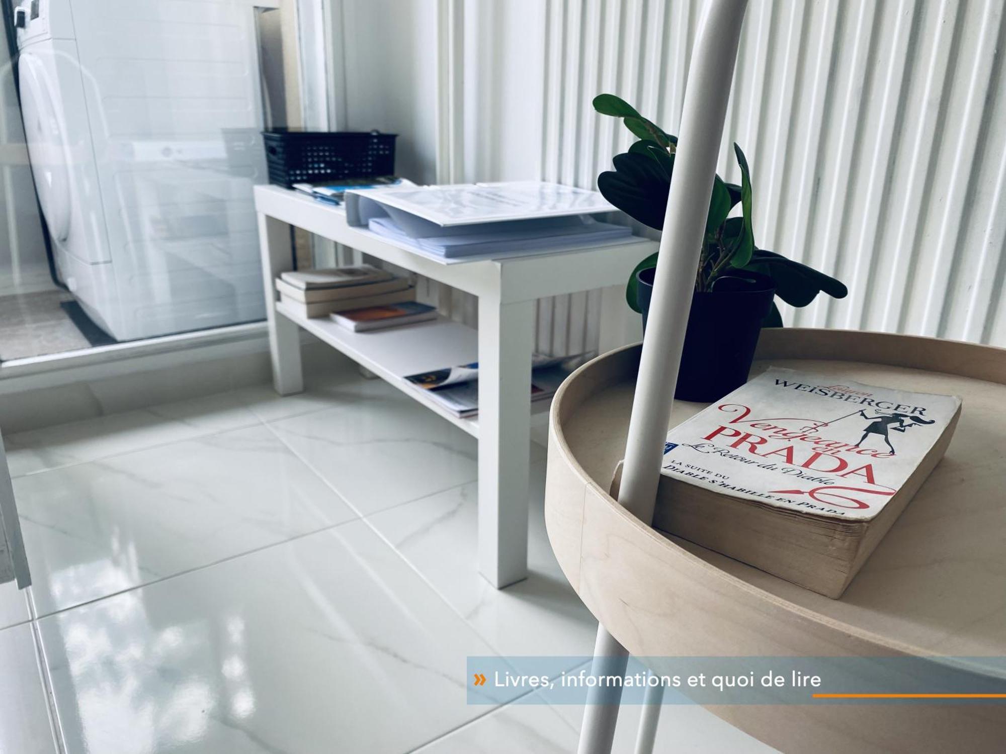 Appartement Parisien Neuf, Moderne Avec Une Grande Salon, 2 Chambres, 4 Lits, Parking Gratuit, 15Min De Paris Et 13 Min Aeroport Orly Vitry-sur-Seine Exterior foto
